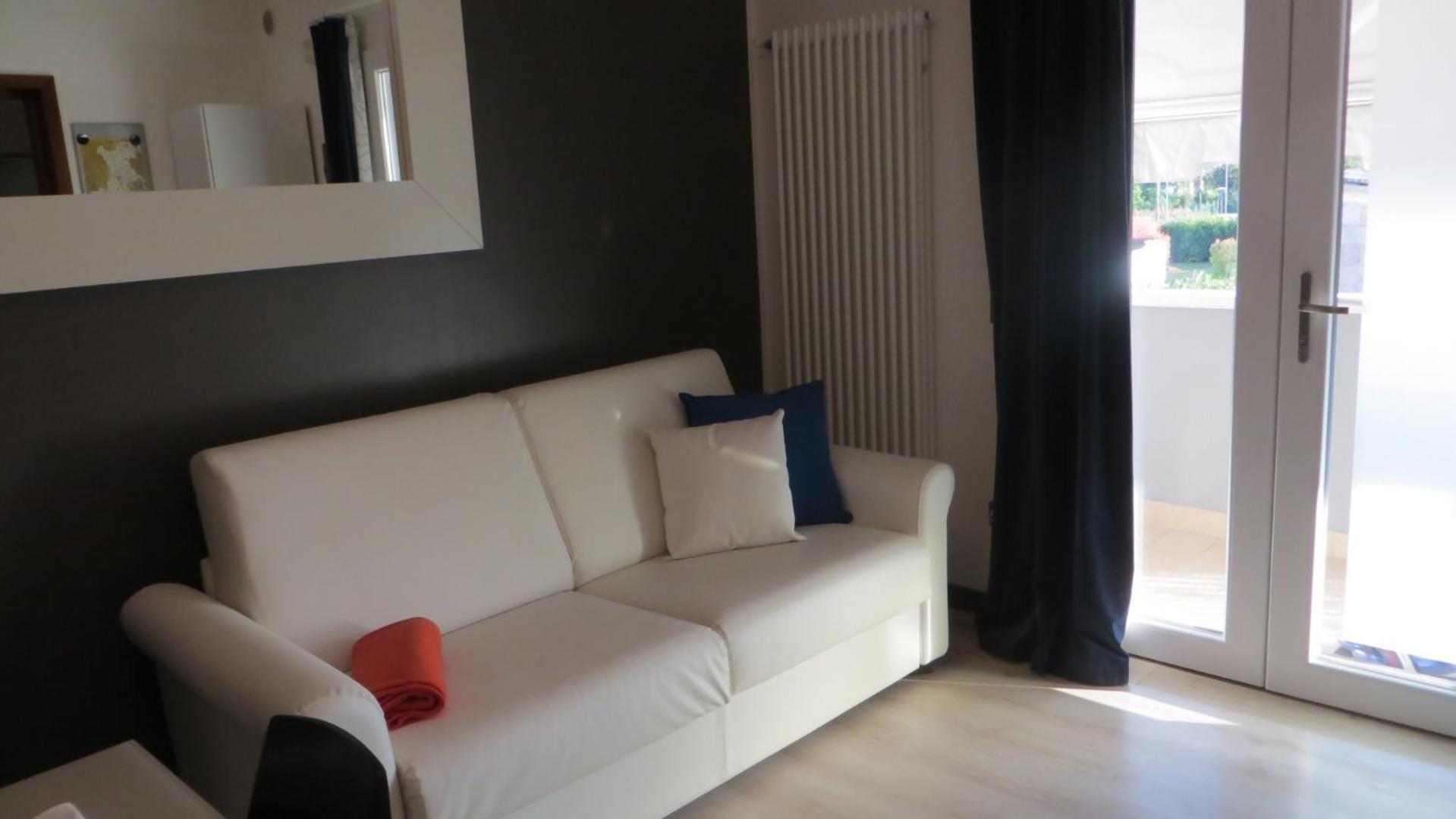 Meridien House Casalserugo Eksteriør bilde